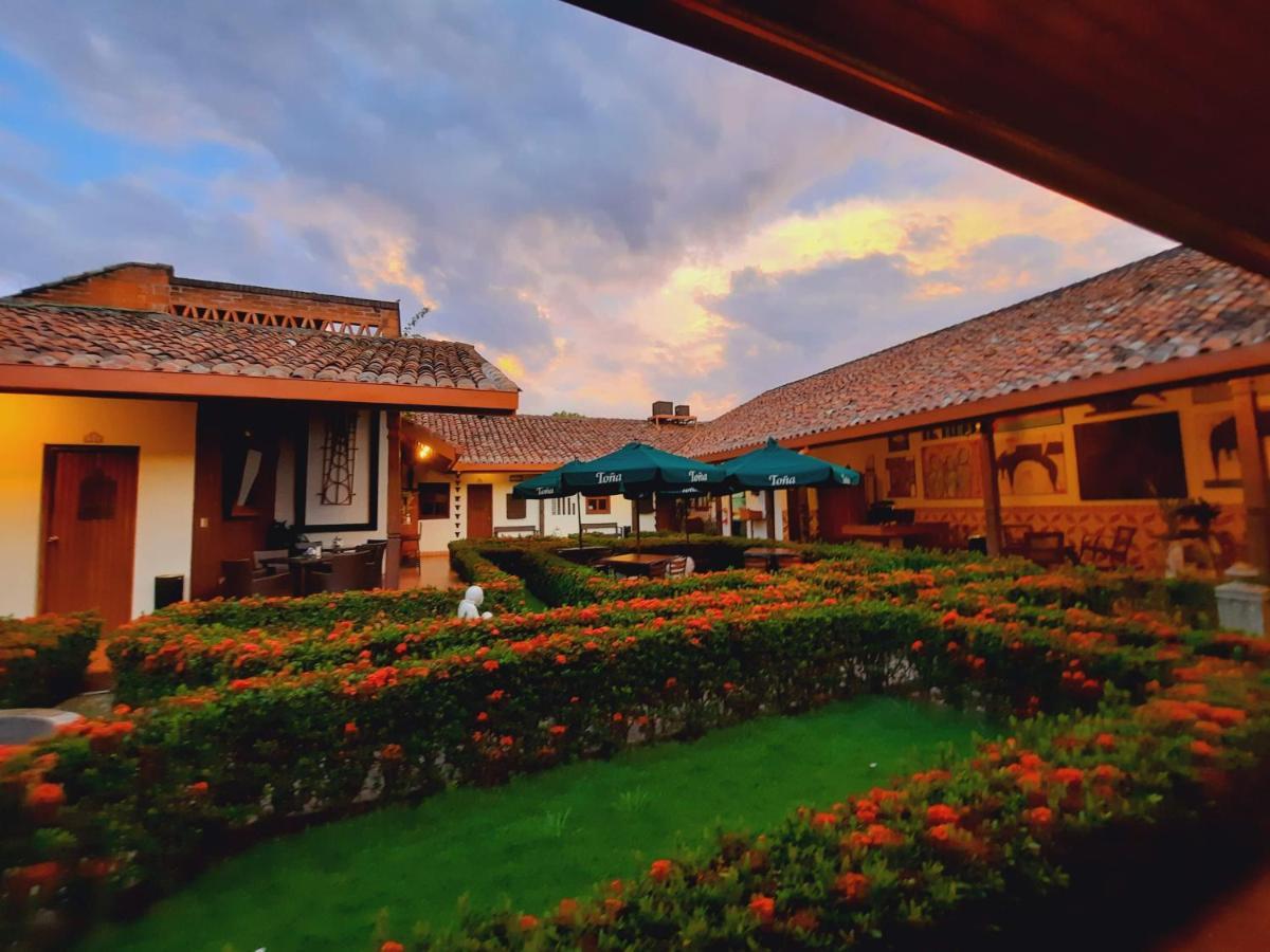Hotel La Posada Del Doctor León Exterior foto
