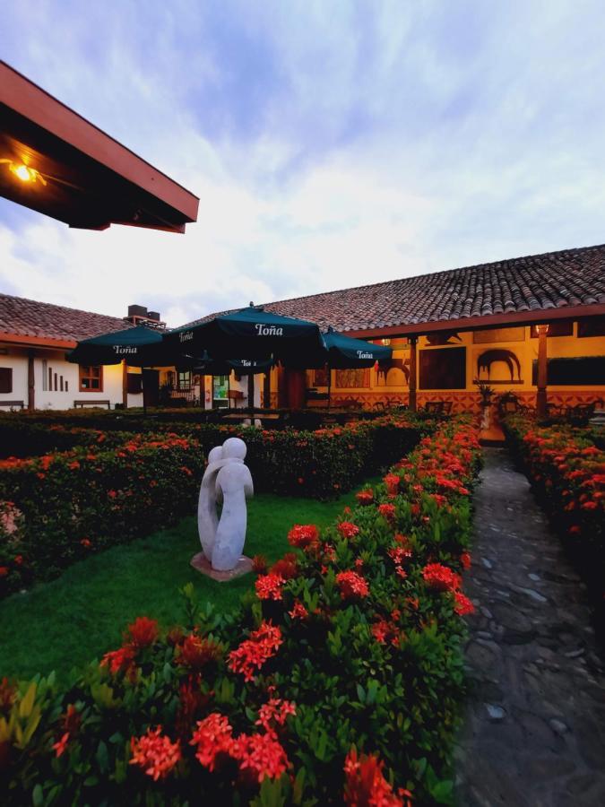 Hotel La Posada Del Doctor León Exterior foto