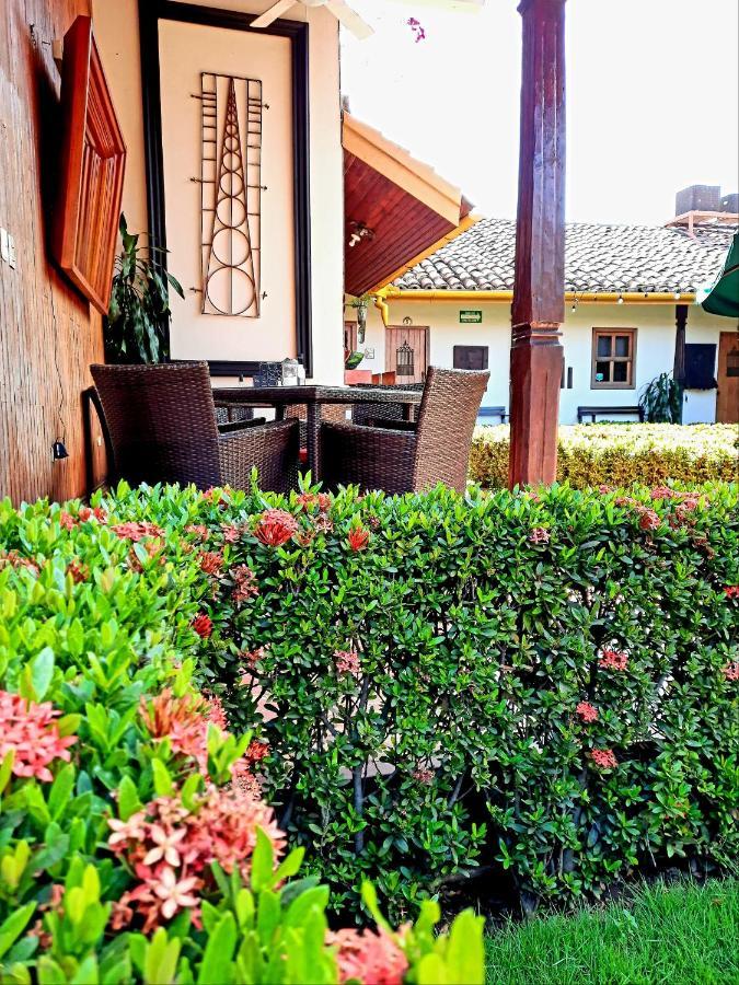 Hotel La Posada Del Doctor León Exterior foto