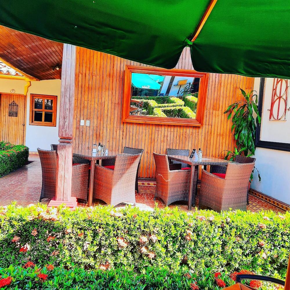 Hotel La Posada Del Doctor León Exterior foto